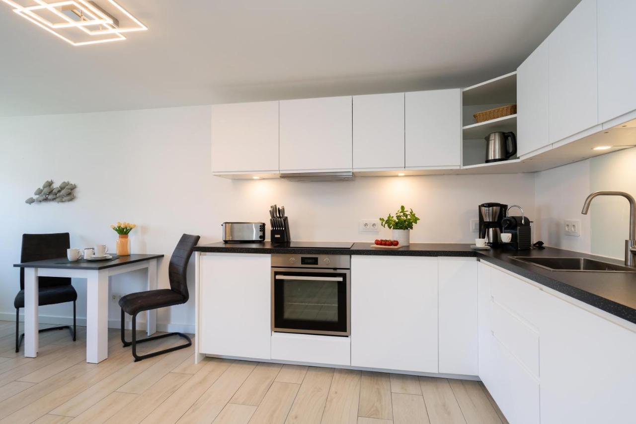 Sunset Apartment Вестерланд Екстериор снимка